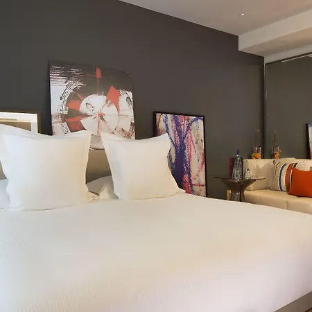 Le Cinq Codet Hotel