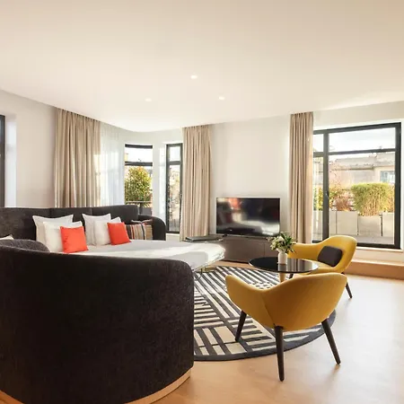 Hotel Le Cinq Codet Parigi
