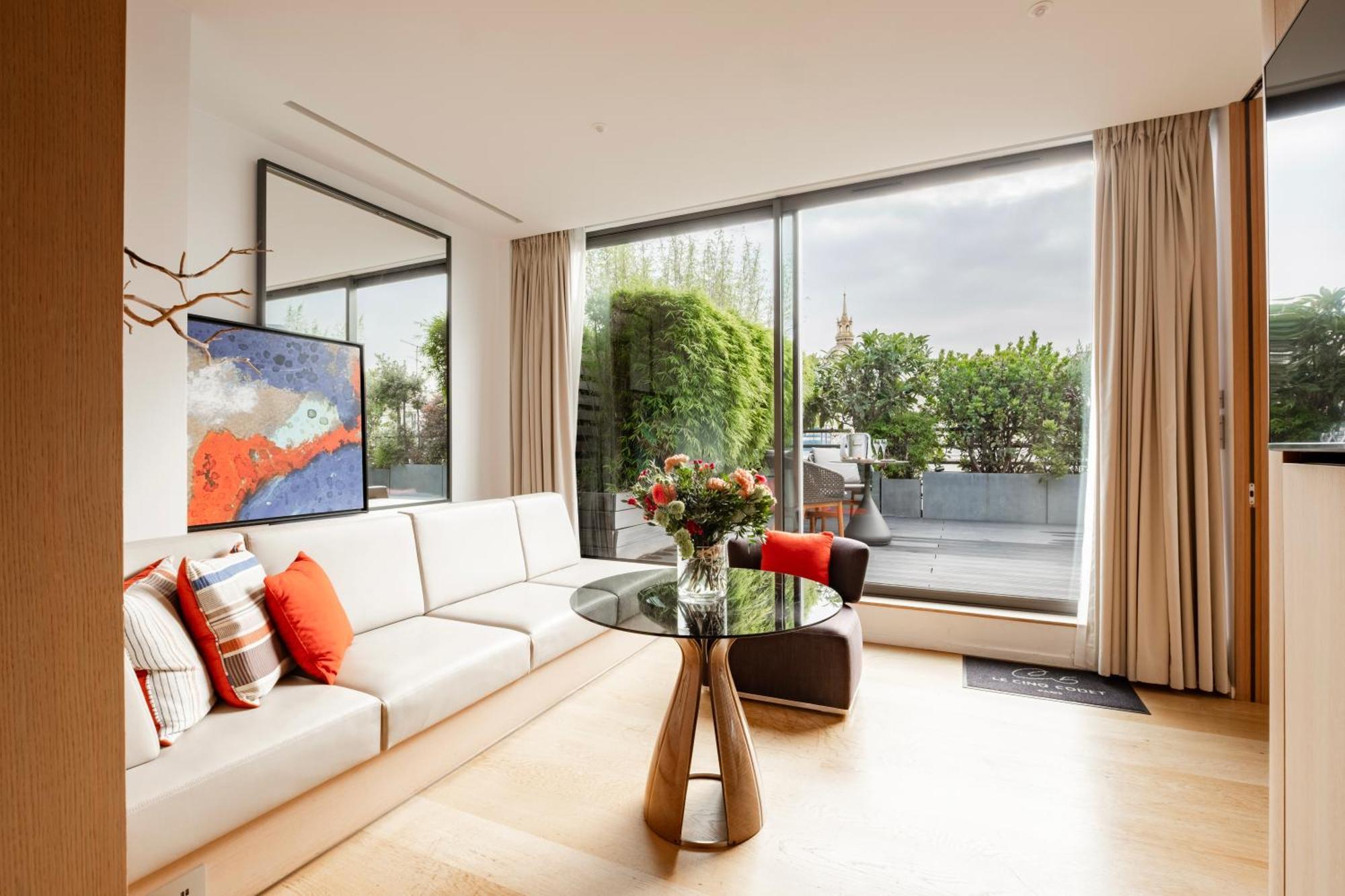 Hotel Le Cinq Codet Paris