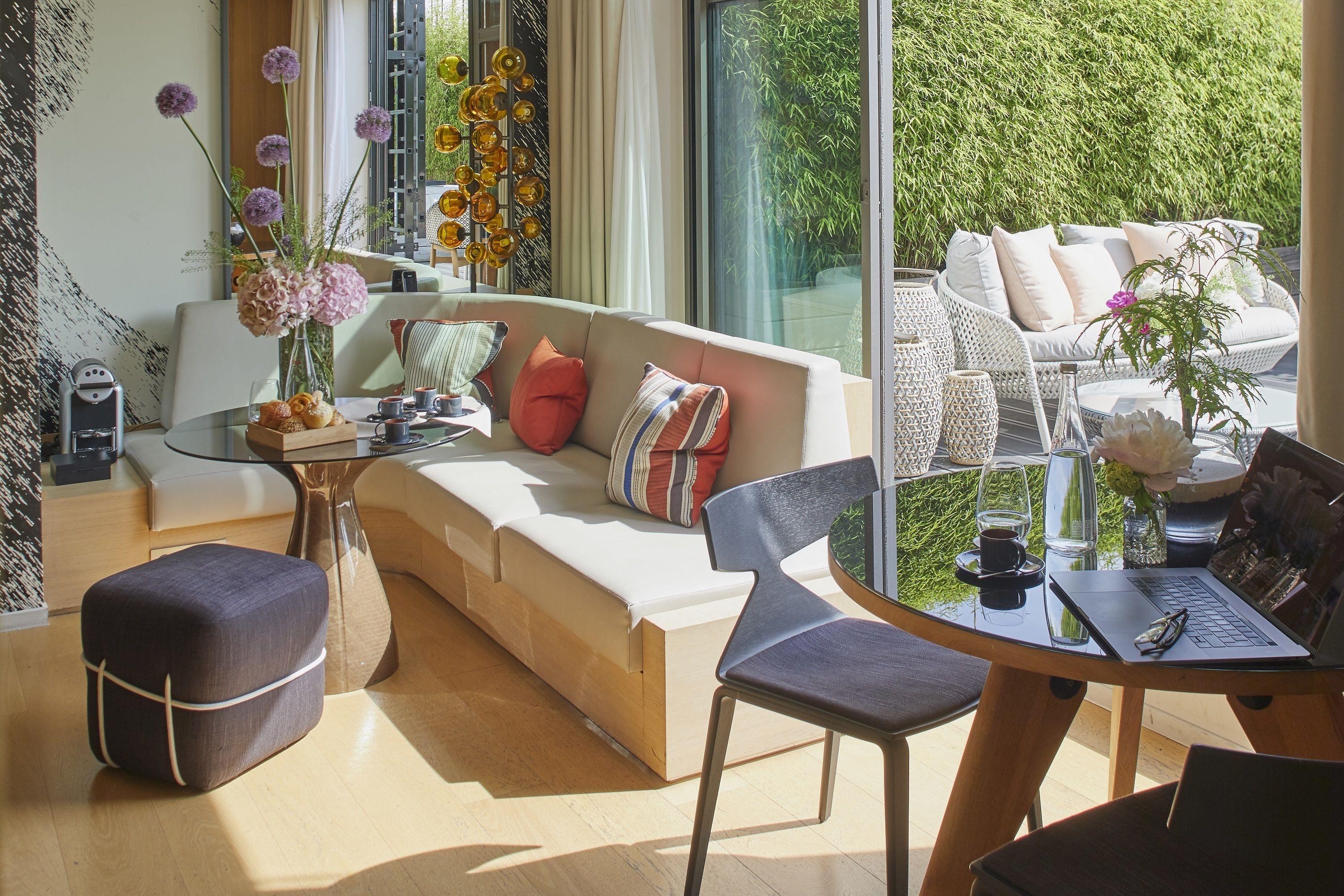 Le Cinq Codet Hotel